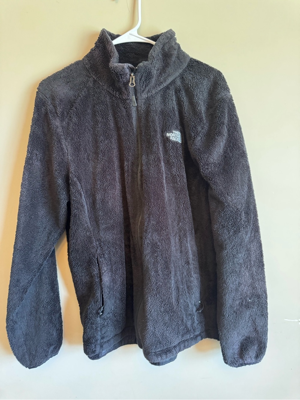 The North Face Women’s Black Fleece Full-Zip Jacket
